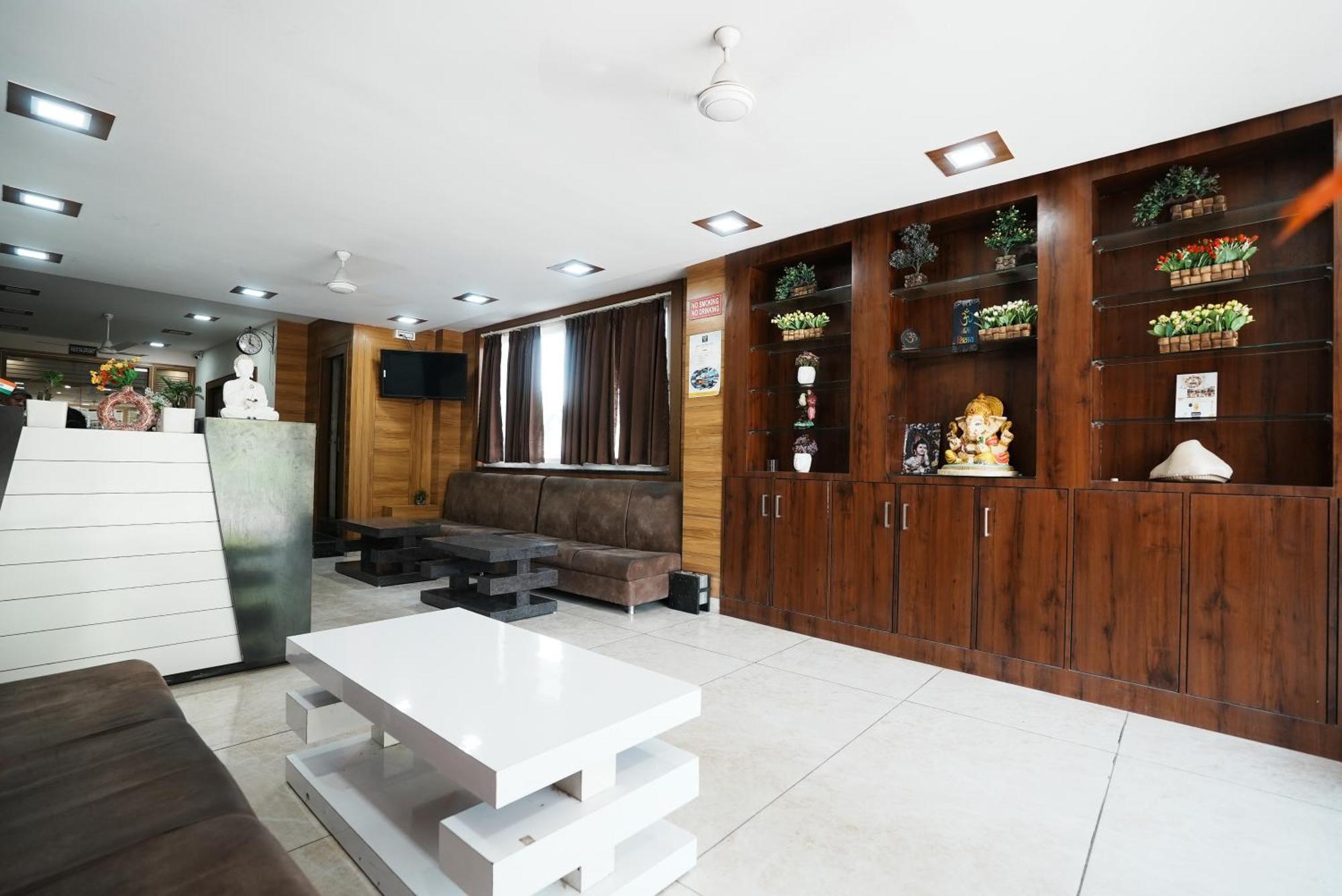 Hotel The 7 Seas Rishikesh Ngoại thất bức ảnh