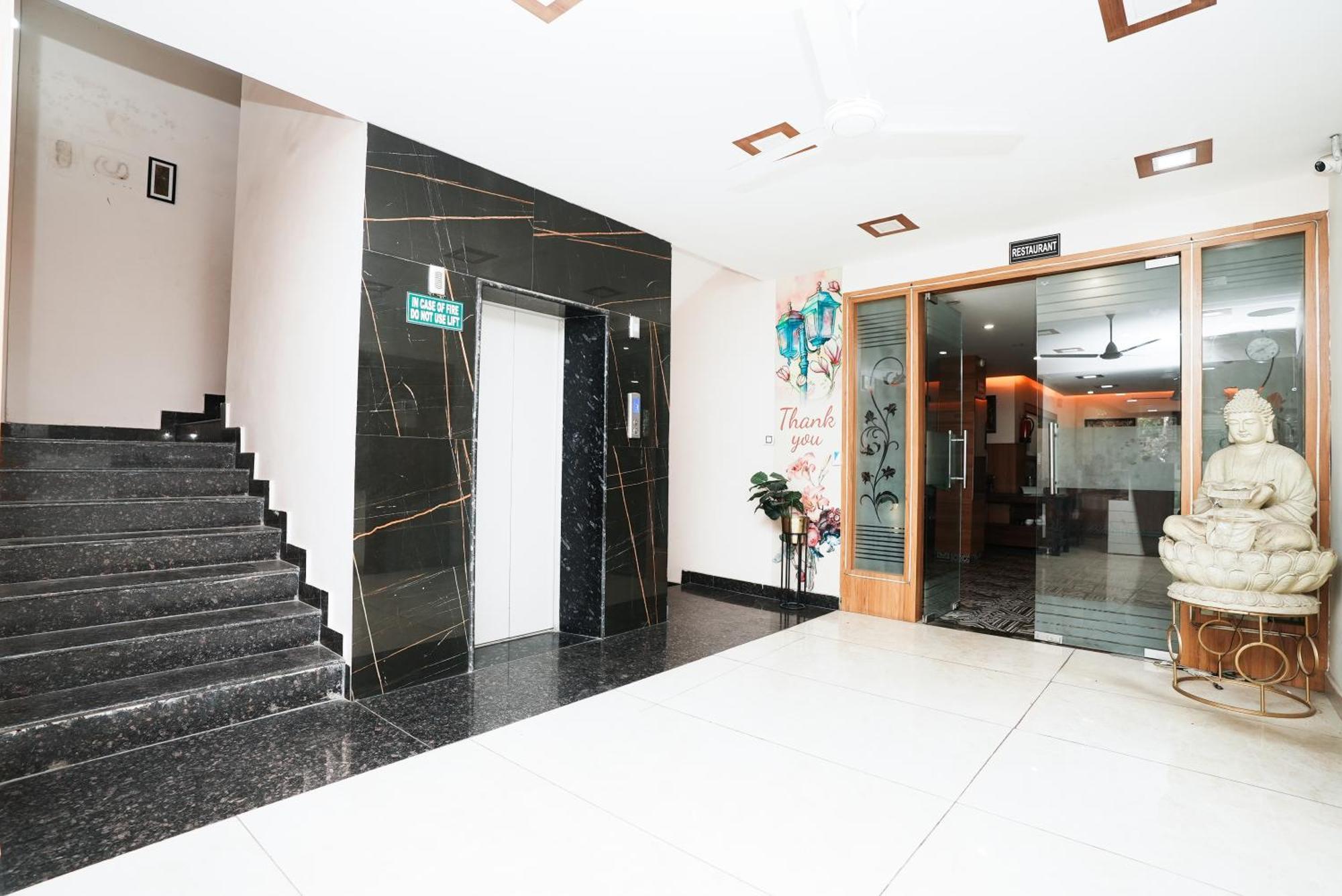 Hotel The 7 Seas Rishikesh Ngoại thất bức ảnh