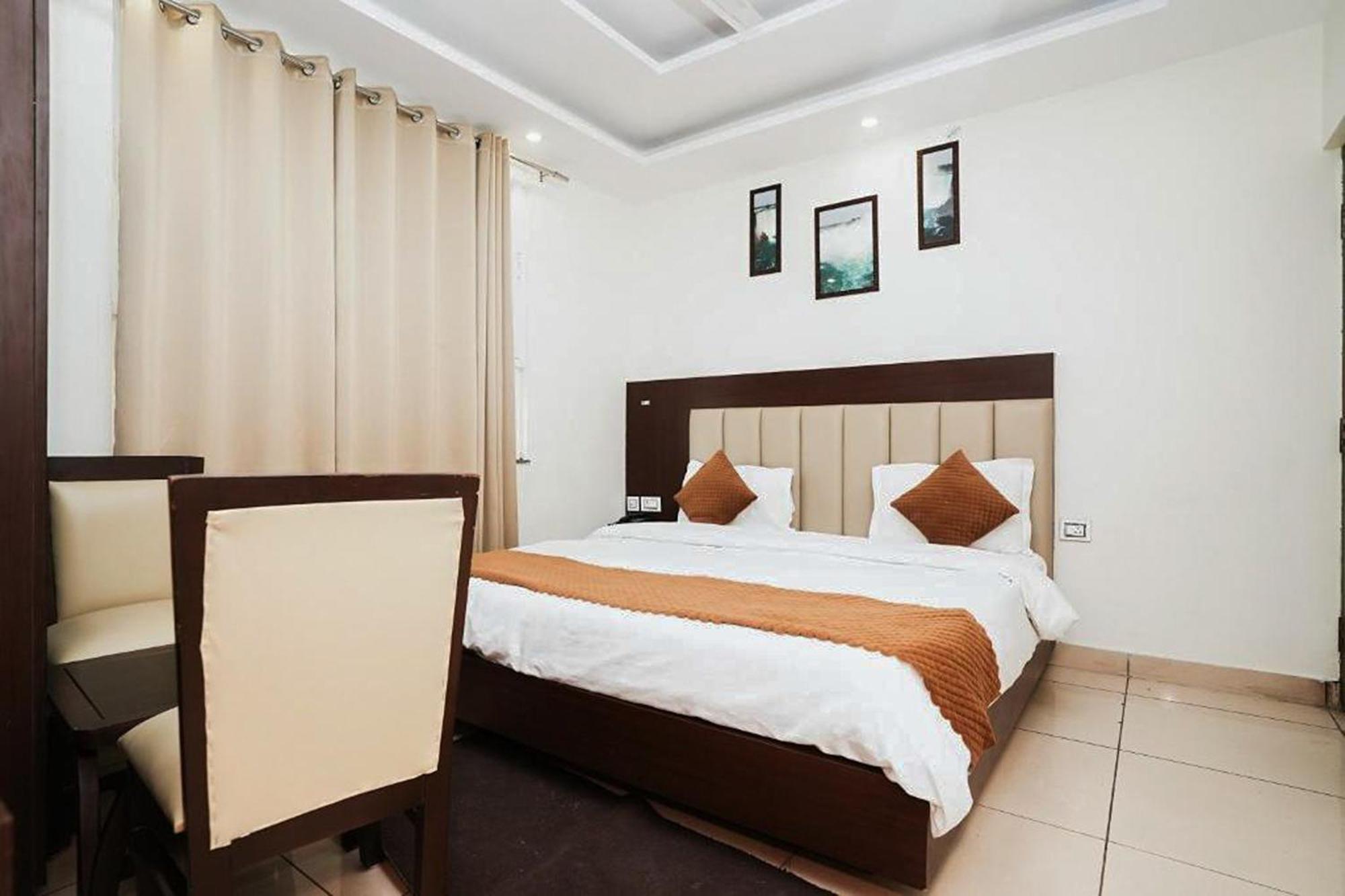 Hotel The 7 Seas Rishikesh Ngoại thất bức ảnh
