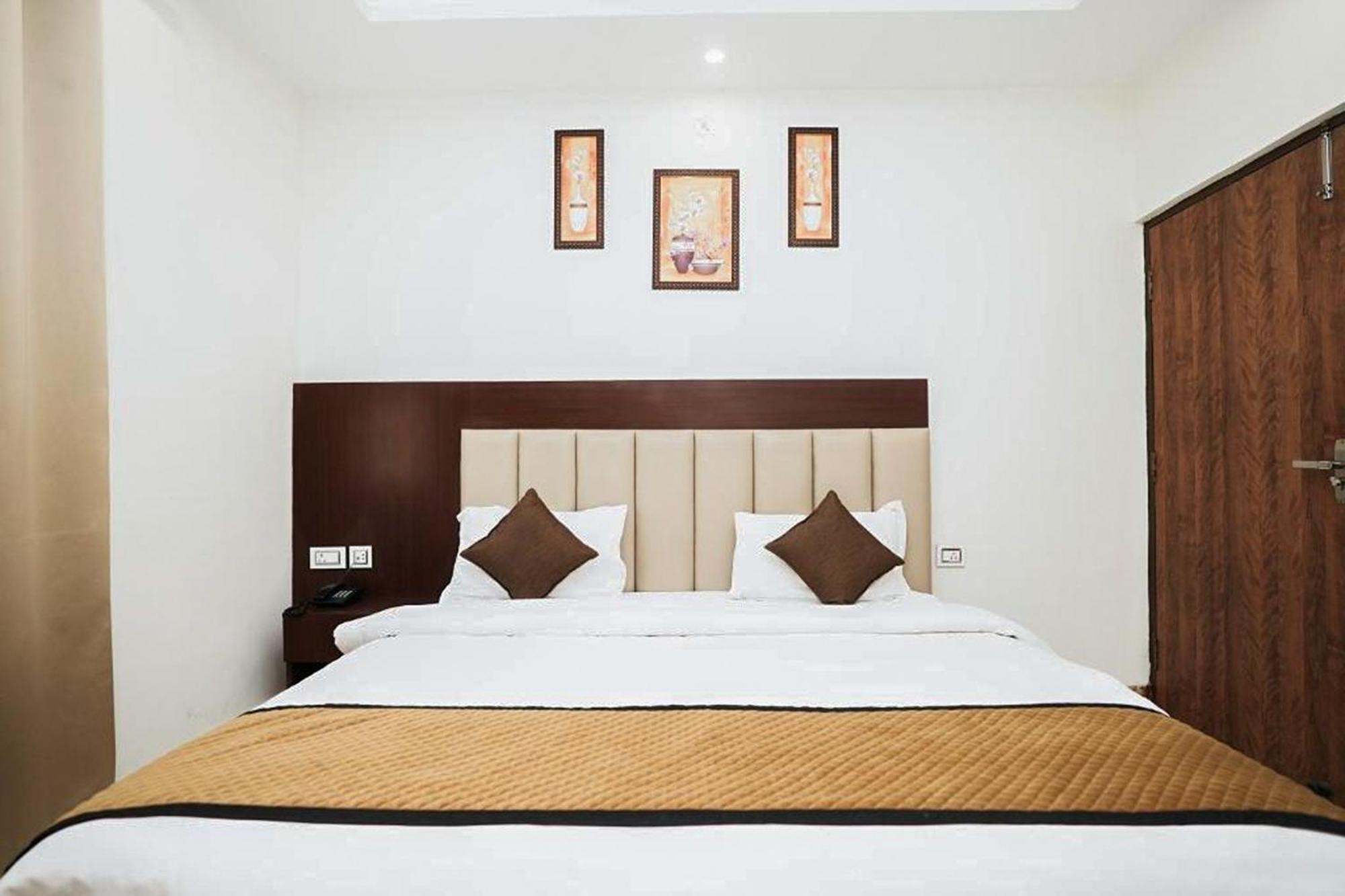 Hotel The 7 Seas Rishikesh Ngoại thất bức ảnh