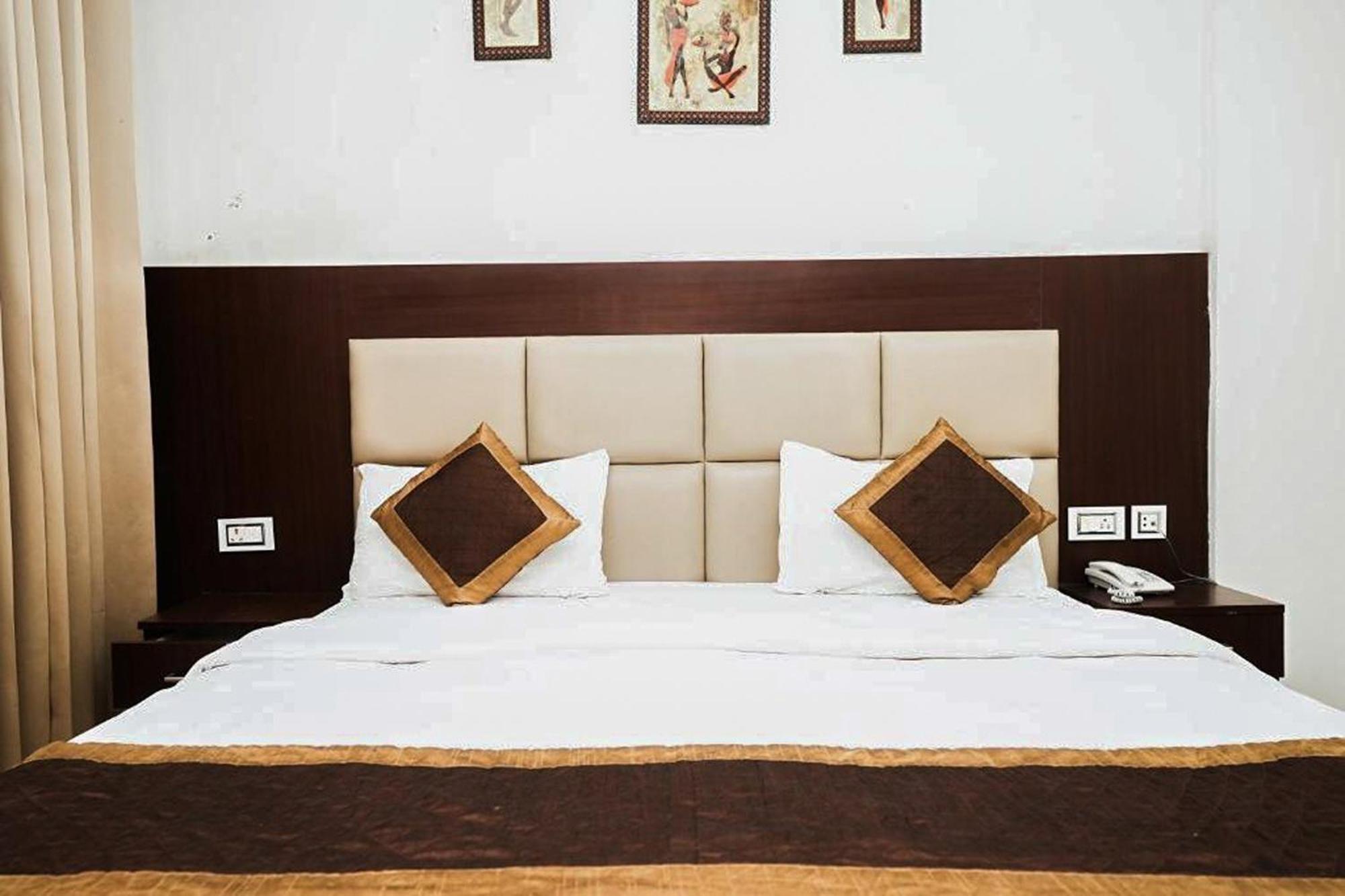 Hotel The 7 Seas Rishikesh Ngoại thất bức ảnh