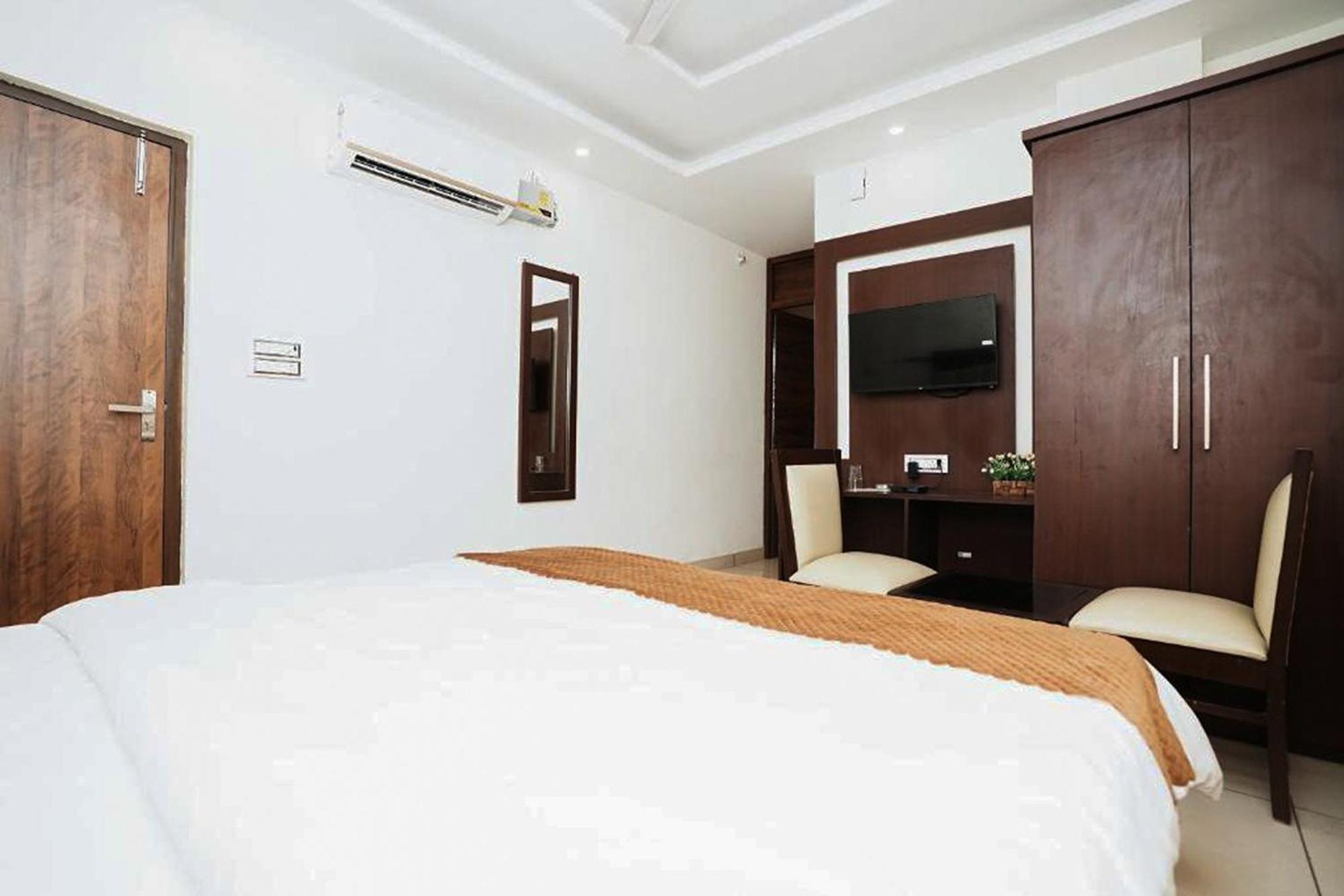 Hotel The 7 Seas Rishikesh Ngoại thất bức ảnh