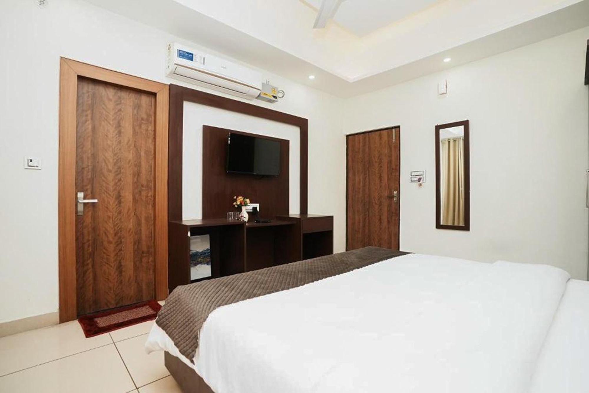Hotel The 7 Seas Rishikesh Ngoại thất bức ảnh